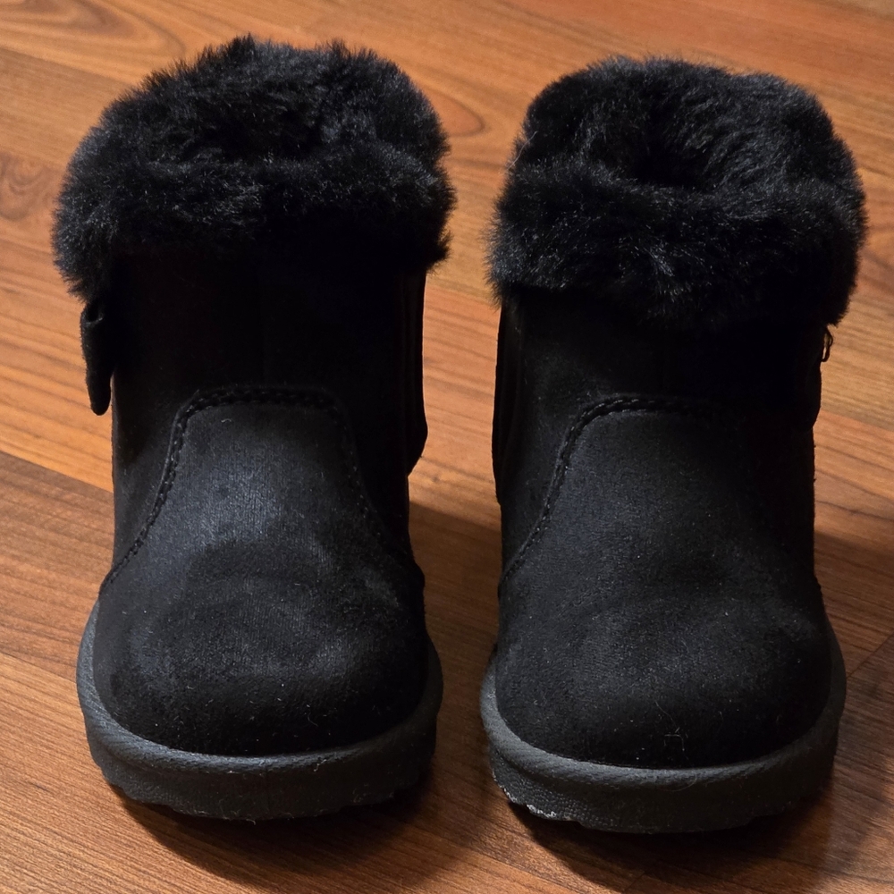 EUC Wonder Nation Black Kids Boots